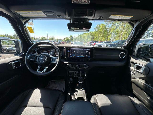 2026 Jeep Wrangler 4-Door Sahara 4x4