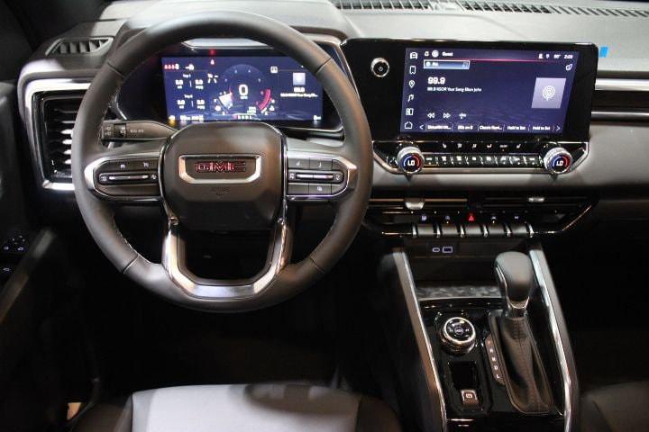 2026 GMC Canyon Elevation, 4WD