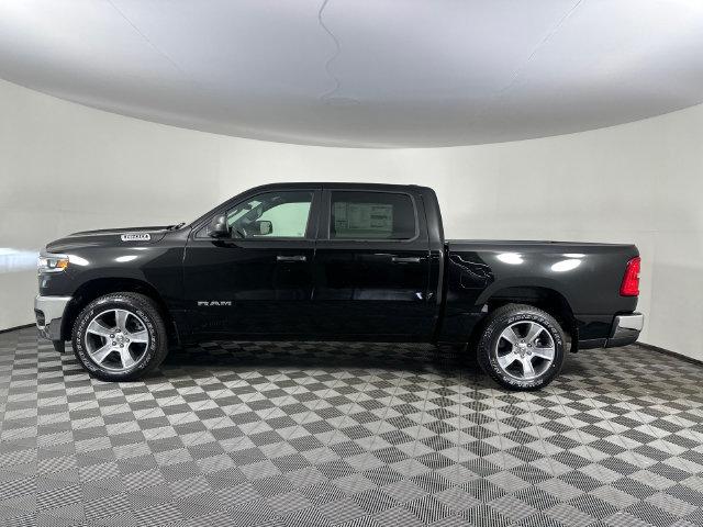 2026 Ram 1500 Tradesman Crew Cab 4x4 57 Box