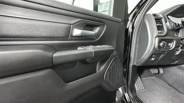 2026 Ram 1500 Tradesman Crew Cab 4x4 57 Box