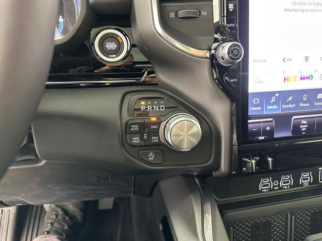 2026 Ram 1500 Laramie Crew Cab 4x4 5'7" Box