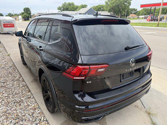 2023 Volkswagen Tiguan 2.0T SE R-Line Black