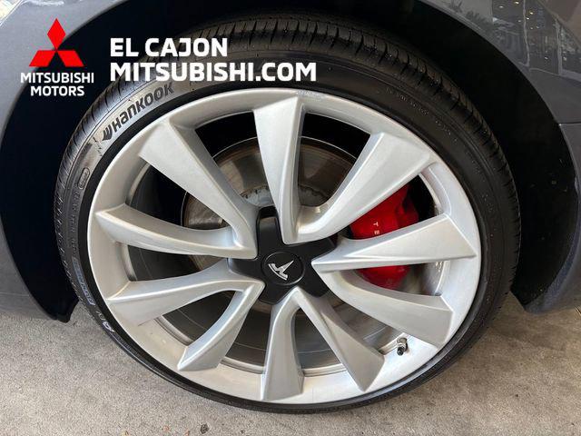 2019 Tesla Model 3 Performance