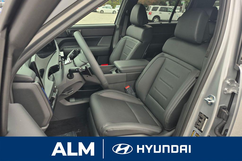 New 2026 Silver HYUNDAI Calligraphy FWD image 15
