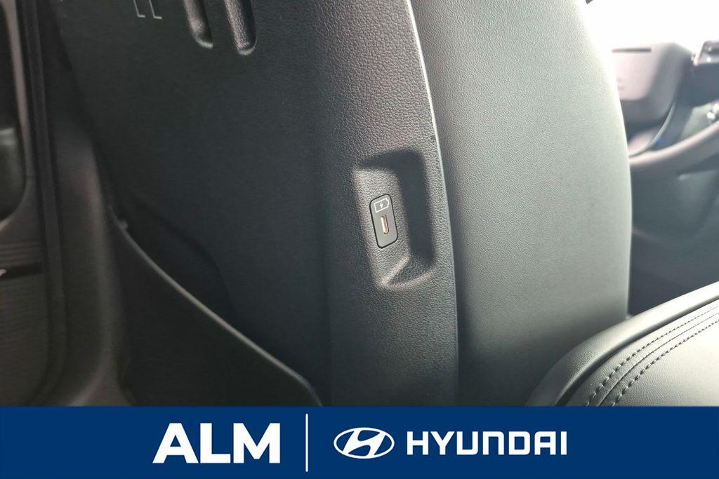 New 2026 Silver HYUNDAI Calligraphy FWD image 19