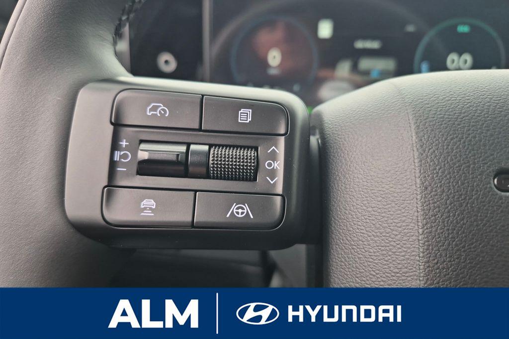 New 2026 Silver HYUNDAI Calligraphy FWD image 33