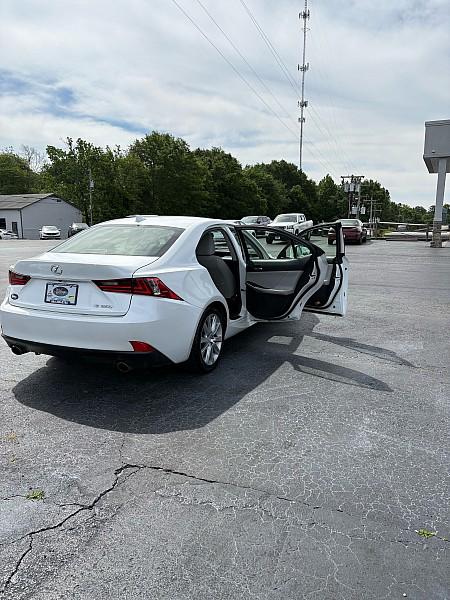 2015 Lexus IS 250 Crafted Line