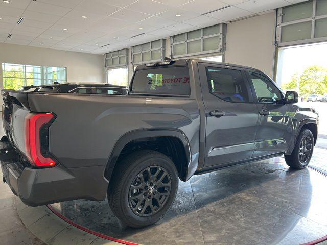 2026 Toyota Tundra Platinum CrewMax 5.5' Bed
