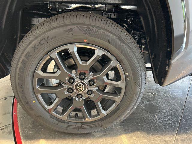2026 Toyota Tundra Platinum CrewMax 5.5' Bed