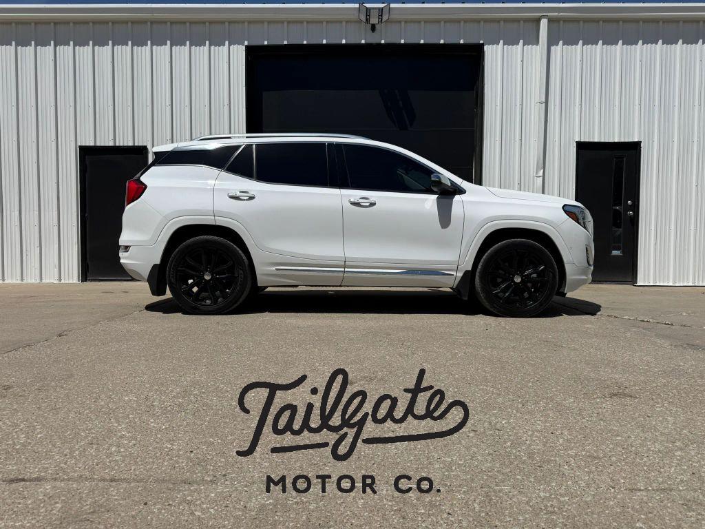 2019 GMC Terrain Denali AWD's photo