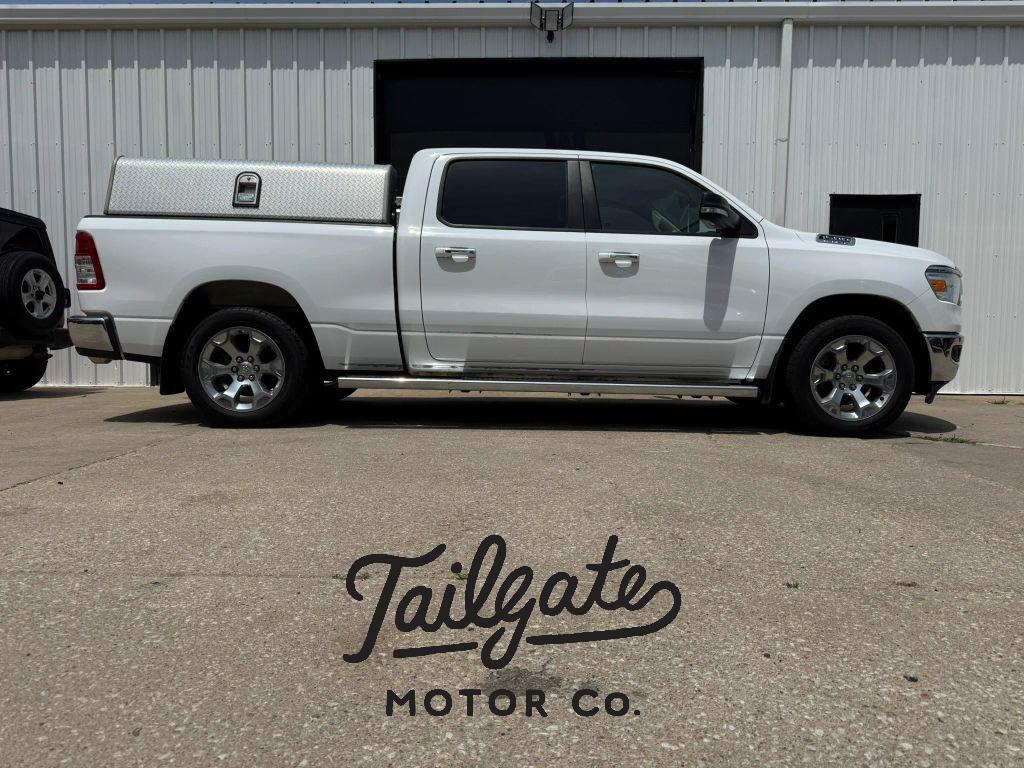 2019 RAM 1500 Big Horn/Lone Star 4x4 Crew Cab 6'4's photo
