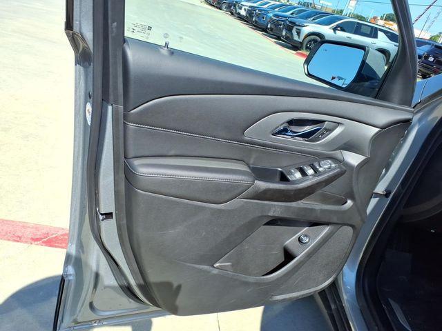 2023 Chevrolet Traverse FWD LT Cloth