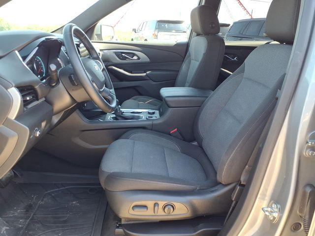 2023 Chevrolet Traverse FWD LT Cloth