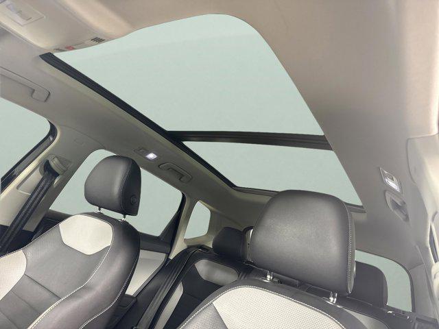 2022 Volkswagen Taos 1.5T SEL
