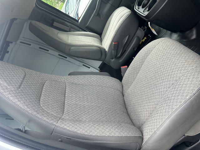 2026 Chevrolet Express Cargo Van 2500 Regular Wheelbase, WT, RWD