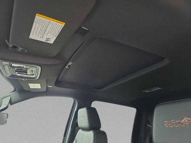 2026 Chevrolet Silverado 2500HD Crew Cab, Standard Bed, High Country, 4WD