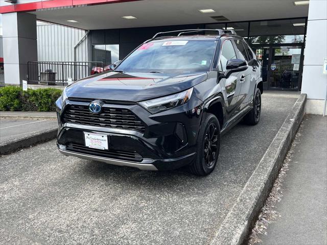 2024 Toyota RAV4 Hybrid SE