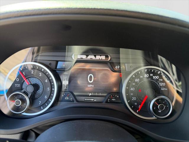 2026 Ram 1500 Warlock Crew Cab 4x4 5'7" Box