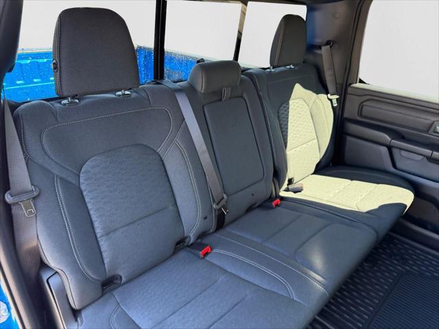 2026 Ram 1500 Warlock Crew Cab 4x4 5'7" Box
