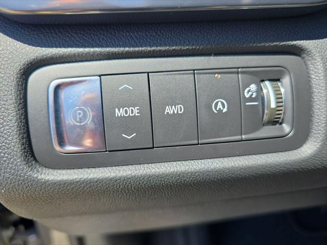2026 GMC Acadia AT4 AWD