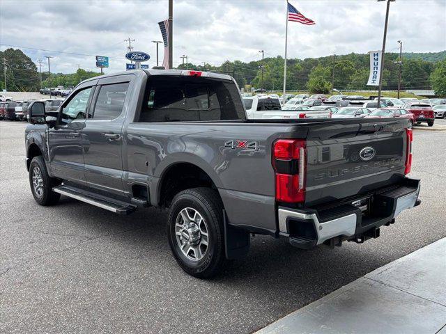 2023 Ford F-350 LARIAT