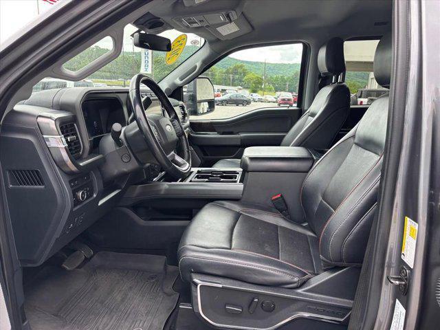 2023 Ford F-350 LARIAT