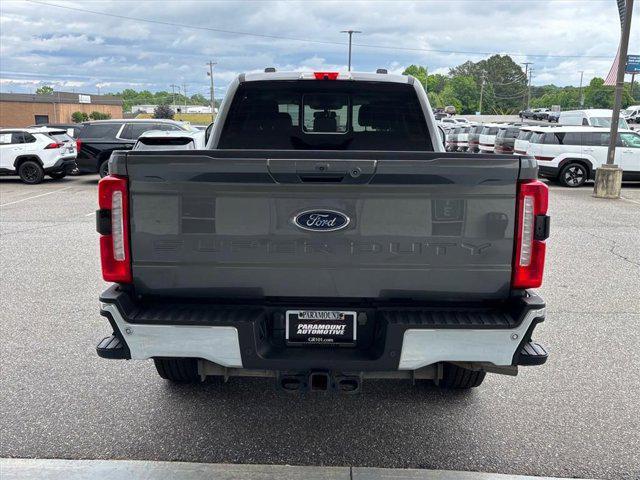 2023 Ford F-350 LARIAT