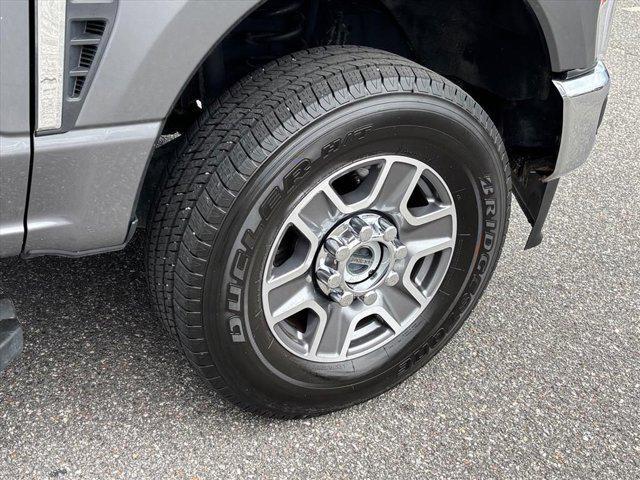 2023 Ford F-350 LARIAT