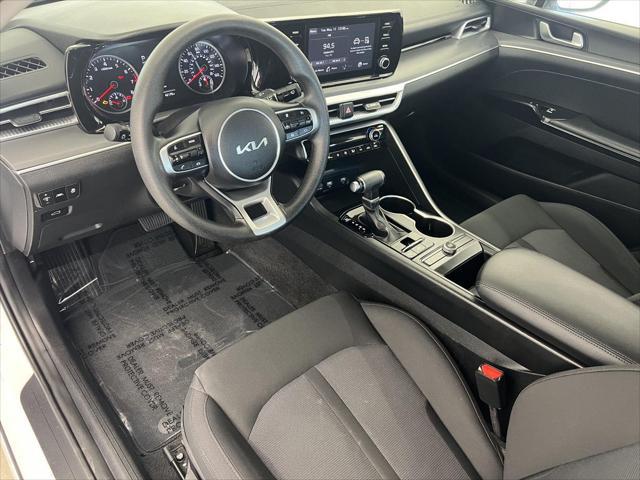 2023 Kia K5 LXS