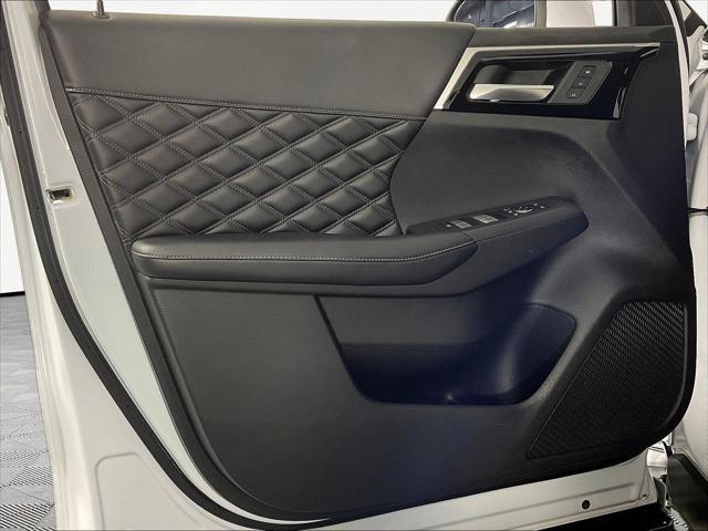 2022 Mitsubishi Outlander SEL 2.5 2WD