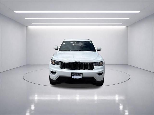 2020 Jeep Grand Cherokee Laredo E 4x4