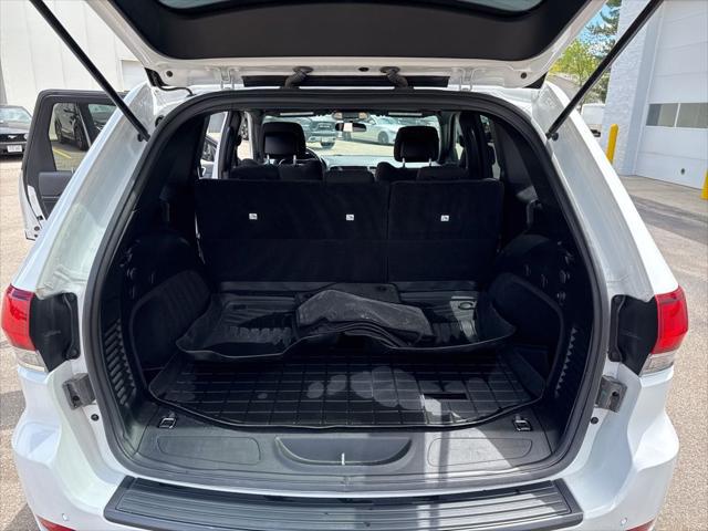 2020 Jeep Grand Cherokee Laredo E 4x4