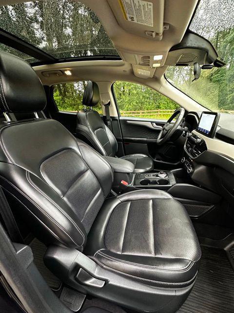2020 Ford Escape SE Sport Hybrid