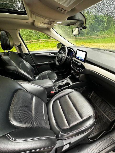 2020 Ford Escape SE Sport Hybrid