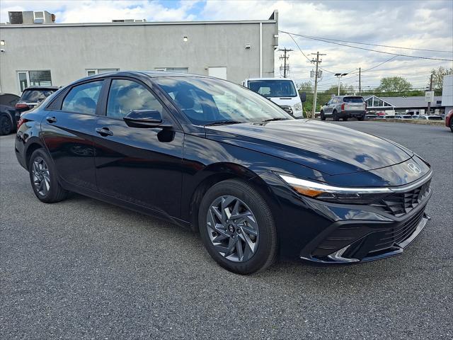 2024 Hyundai Elantra Hybrid Blue