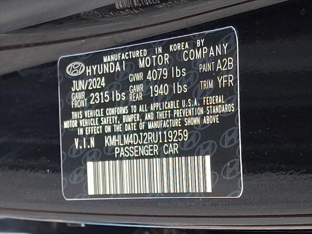 2024 Hyundai Elantra Hybrid Blue