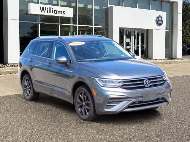 2023 Volkswagen Tiguan 2.0T SE for sale in LANSING, MI