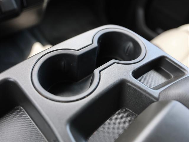 2023 Chevrolet Silverado 1500 4WD Crew Cab Standard Bed Custom