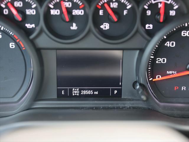 2023 Chevrolet Silverado 1500 4WD Crew Cab Standard Bed Custom