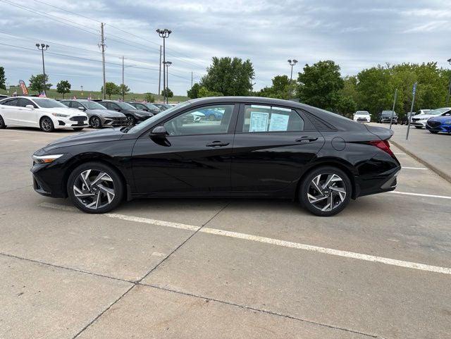 2025 Hyundai Elantra Hybrid SEL Sport