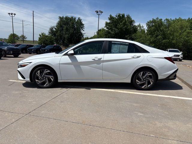 2025 Hyundai Elantra Hybrid Limited