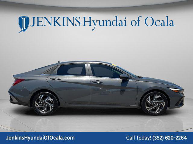 2025 Hyundai Elantra Limited