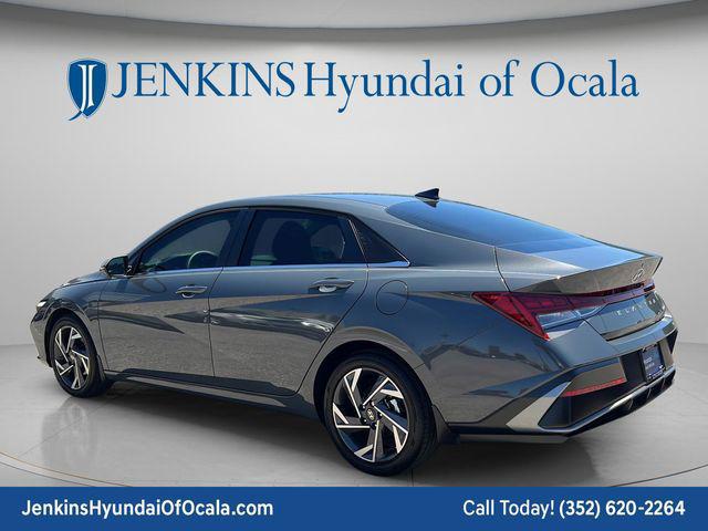 2025 Hyundai Elantra Limited