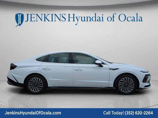 2025 Hyundai Sonata Hybrid SEL
