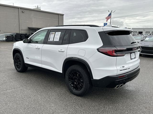2025 GMC Acadia AWD AT4
