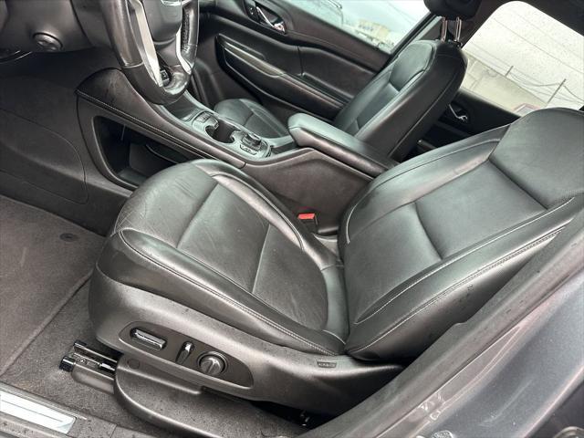 2021 GMC Acadia FWD SLT