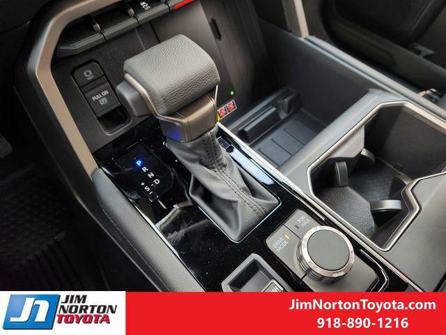 2026 Toyota Tundra Limited CrewMax 5.5' Bed