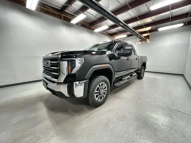 2025 GMC Sierra 2500HD 4WD Crew Cab Standard Bed SLE for sale in RHINELANDER, WI