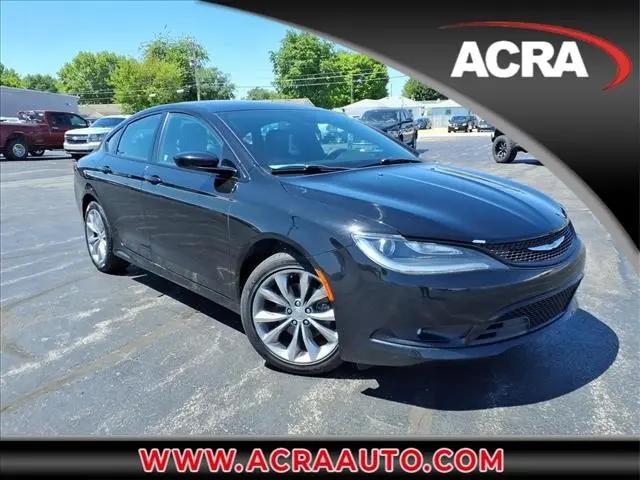 2015 Chrysler 200 S for sale in Greensburg, IN