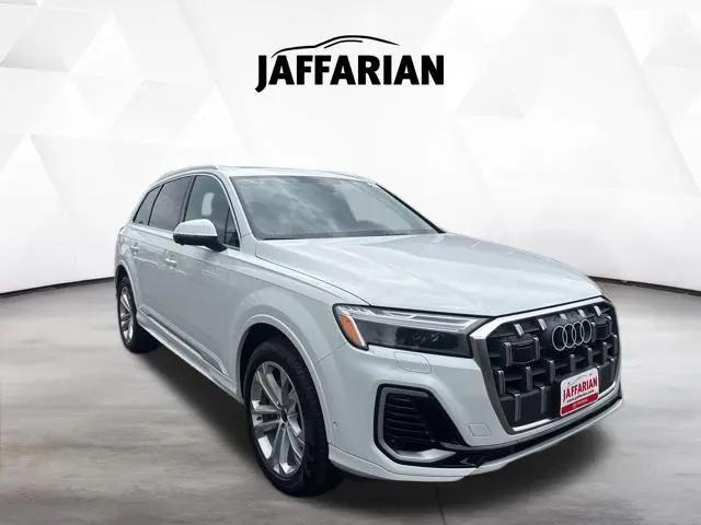 2025 Audi Q7 Premium Plus 55 TFSI quattro Tiptronic for sale in Haverhill, MA